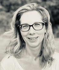 Book an Appointment with Tina Bloemer for Counselling / Psychotherapy