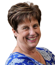 Book an Appointment with Annelize Prinsloo for Onsite Physiotherapy