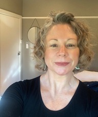 Book an Appointment with Hannah Sutton for Acupuncture / Chinese Medicine