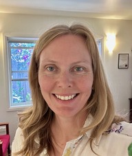 Book an Appointment with Dr Shannon Hilkemeijer for Osteopathy