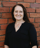 Book an Appointment with Dr January Mierzejewski at Peak Chiropractic Sarina