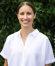 Book an Appointment with Dr. Sarah Huysmans for Chiropractic